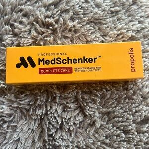 NIB MedSchenker Professional Complete Teeth Stain Remover  Whitening Toothpaste